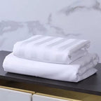 طقم لحاف فندقي فردي من 4 قطع - مفروشات بيضاء فاخرة