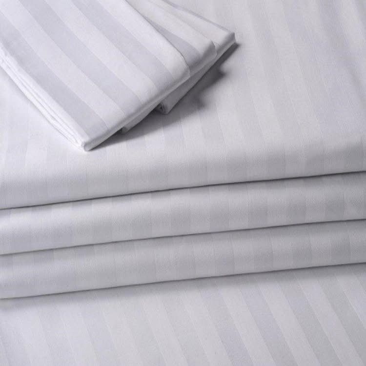 Hotel Comforter 5-Piece Queen Set – Luxury White Bedding